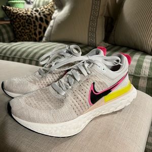 Nike React Infinity Flyknit 2 - white - size 10